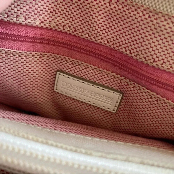 Dooney & Bourke Signature Vintage Ivory Medium Purse Hand Bag Monogrammed - Picture 15 of 16